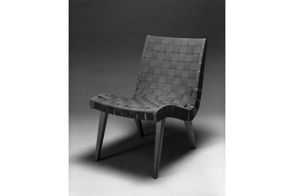 Jak Jens Risom zrewolucjonizował projektowanie mebli w stylu Mid Century?